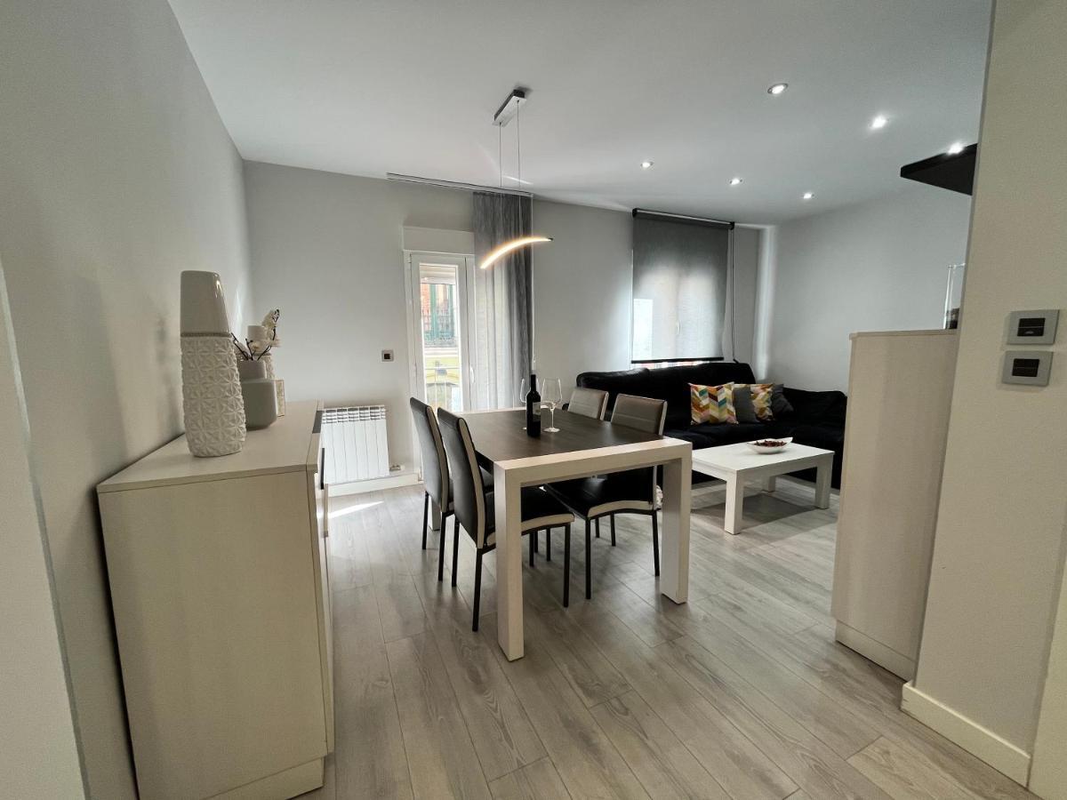 Apartamento En Pleno Centro De Valladolid Bagian luar foto